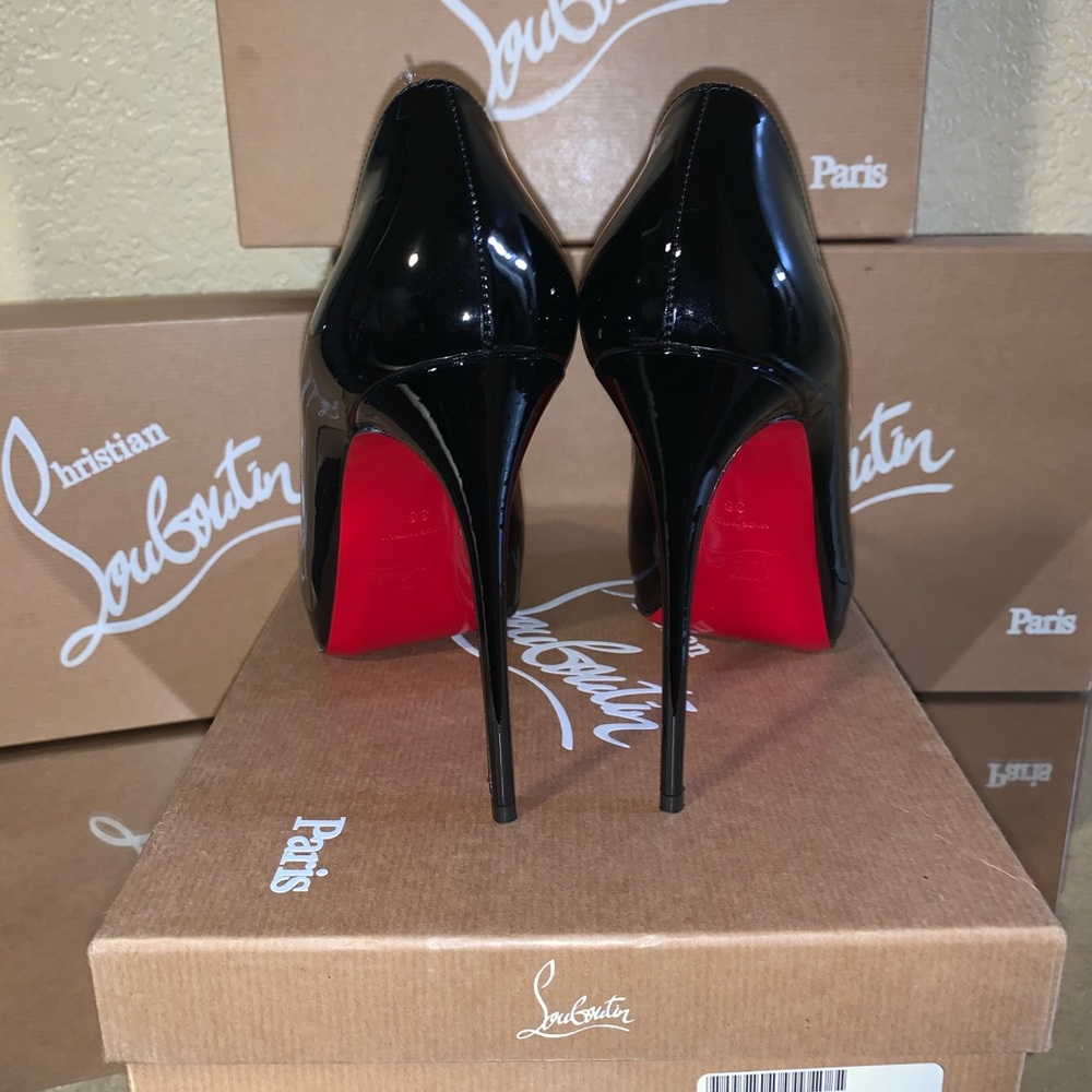 Christian Louboutin Heel - Picture 3 of 8